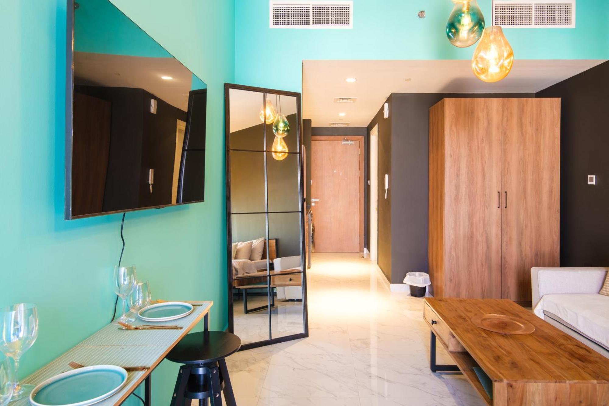 Industrial Chic Retreat Apartment Al Qurayyah Exterior photo