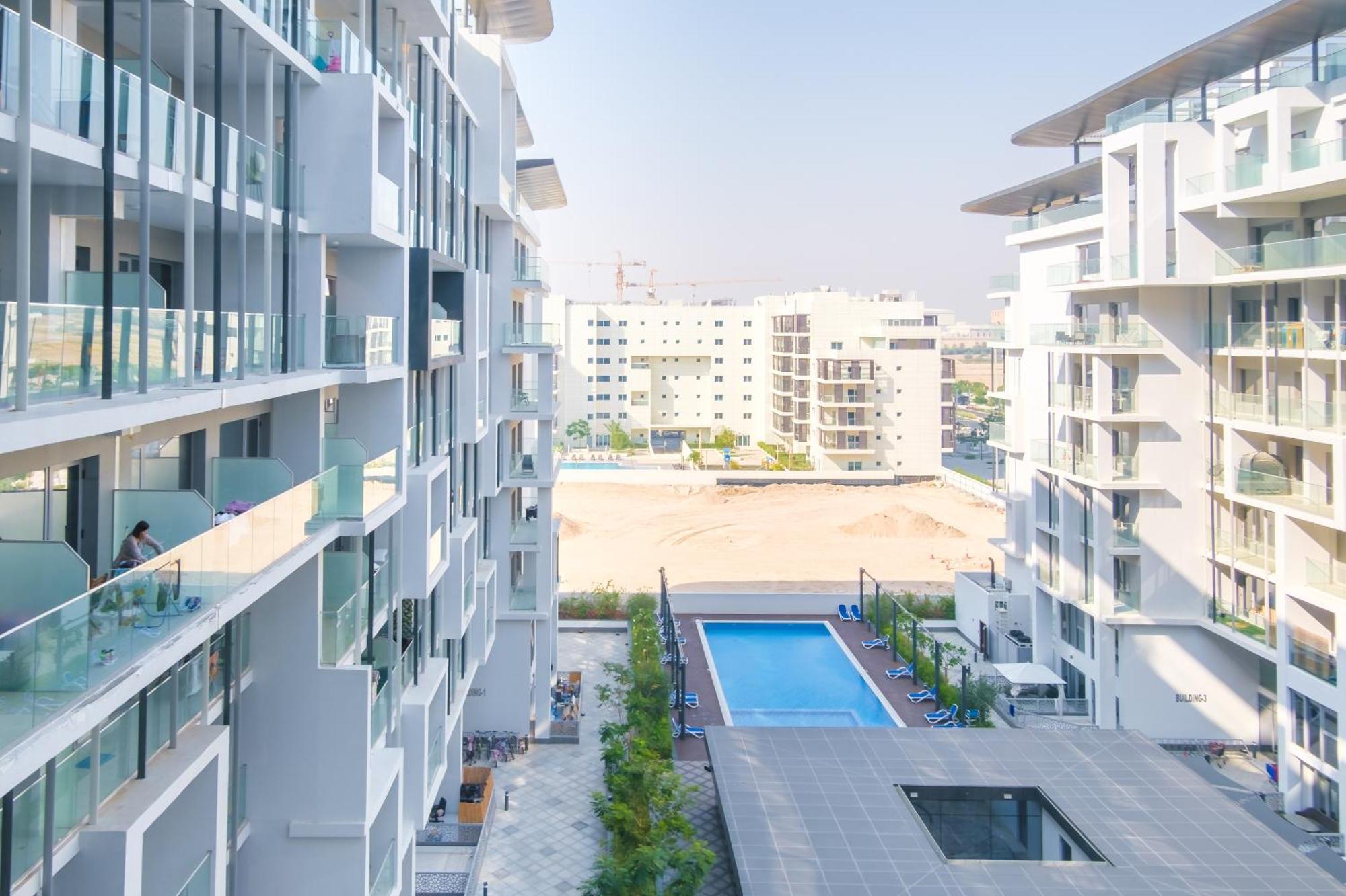 Industrial Chic Retreat Apartment Al Qurayyah Exterior photo