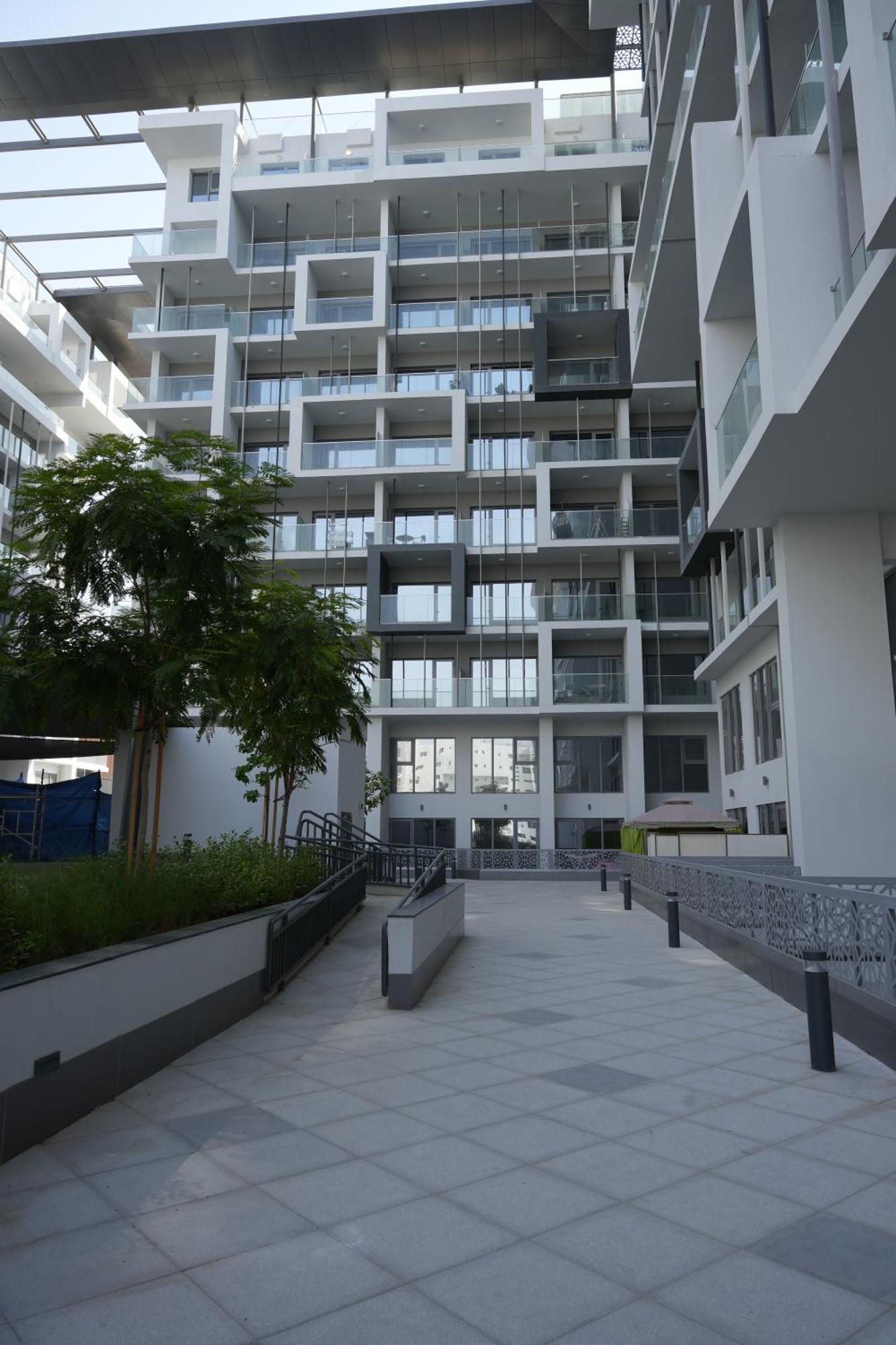 Industrial Chic Retreat Apartment Al Qurayyah Exterior photo